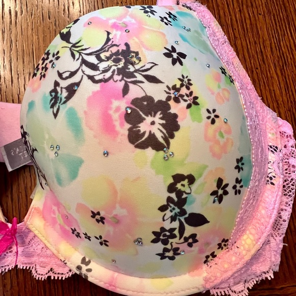 Victoria’s Secret Dream Angels Push Up Bra | 34D - Picture 2 of 6